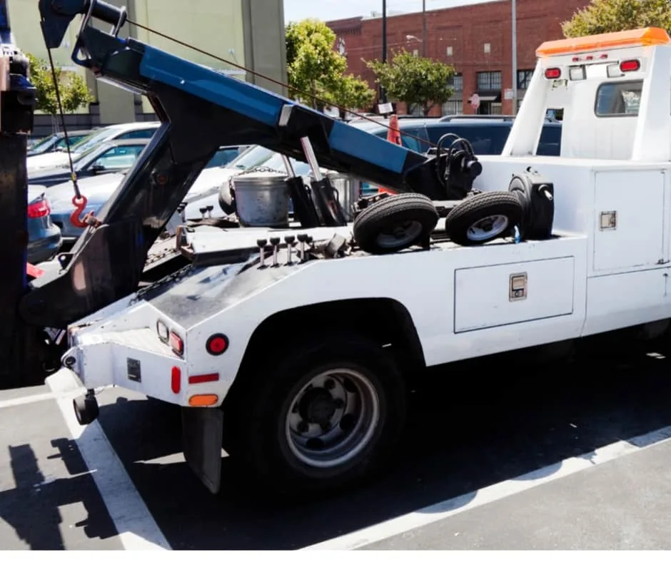 tow truck on southern corridor approach to Dundalk