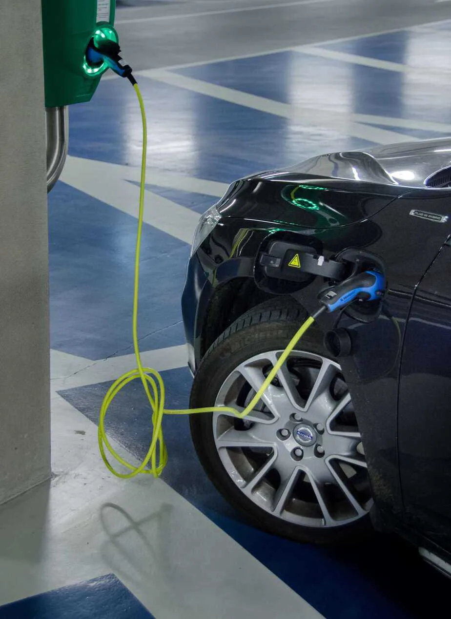 Baltimore electric vehicle towing service